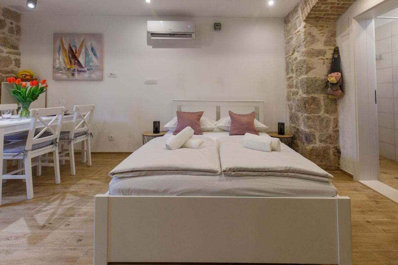Stara Kala Varos Apartment สปลิท ภายนอก รูปภาพ