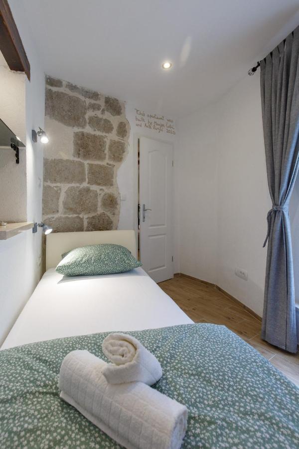 Stara Kala Varos Apartment สปลิท ภายนอก รูปภาพ